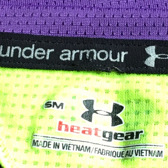 Under Armour Exercise  Women’s Tops - Size  S/ M. - Picture 3 of 5